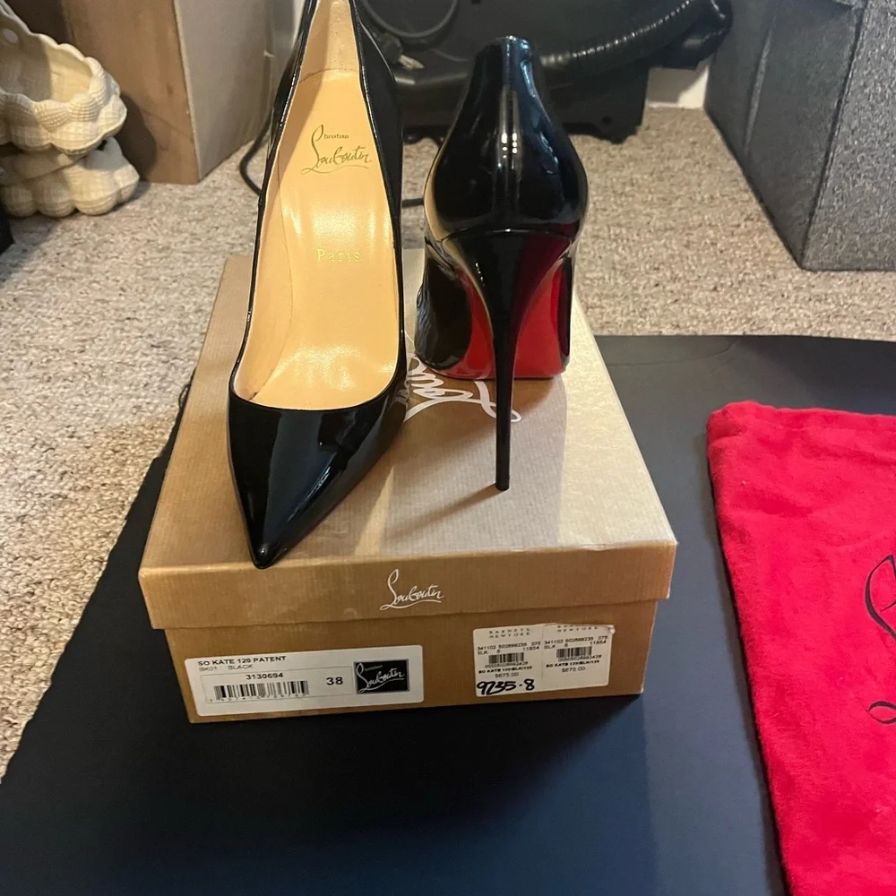Black red bottoms in original box with box bag included. Like new. - Picture 1 of 9